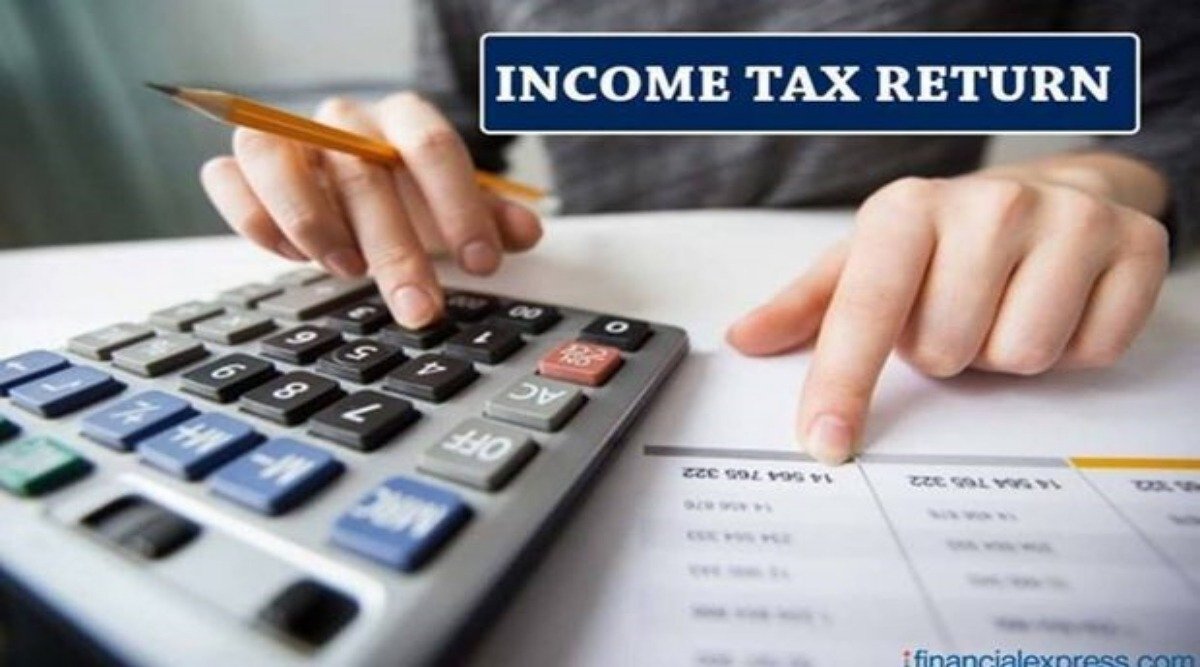 ITR Notice इनकम टेक्स रिटर्न ITR भरते समय भूलकर भी न करे ये गलती वरना हो सकती है बड़ी परेशानी 4 6066b5e4 fe0f 4adc 9968 70575413d36c