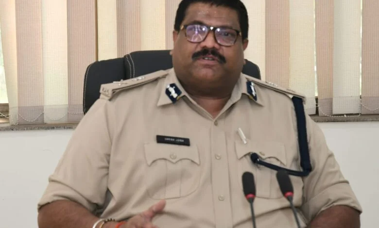 मुख्यमंत्री शिवराज सिंह चौहान के निर्देश पर कार्रवाई , अवैध हथियारों की तस्करी 12 पिस्टल, 10 कारतूस के साथ पकड़ाया युवक 2 IMG 20220805 WA0109 780x470 1