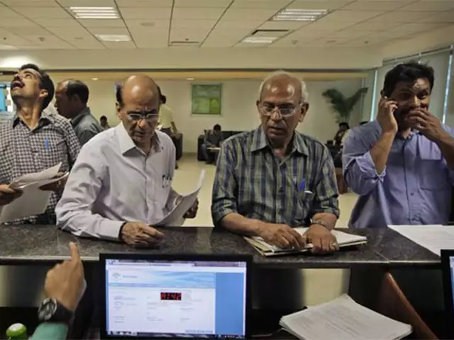 Income Tax Department इनकम टैक्स विभाग ने शुरू किया ऑफलाइन आईटीआर-2 फॉर्म, जानिए कौन भर सकता है ये फॉर्म 2 arrange and organise