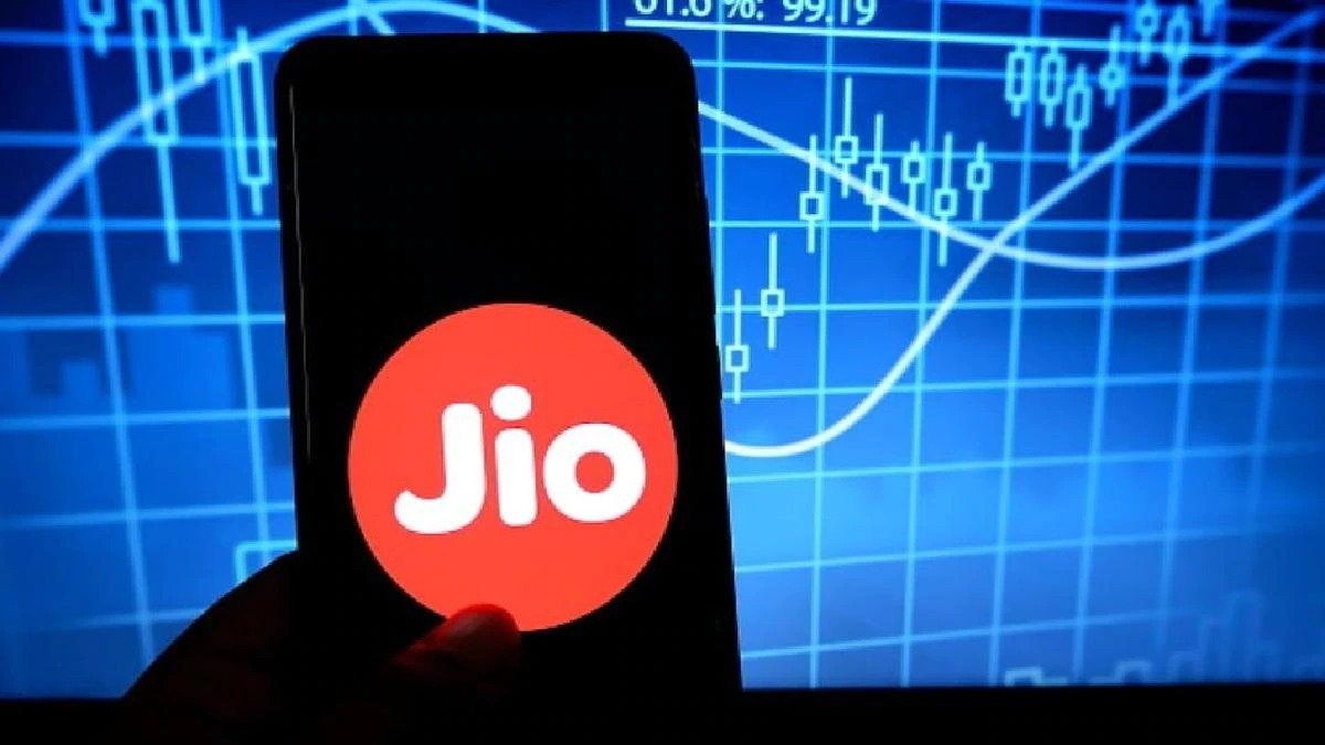 क्रिकेट लवर्स के लिए जिओ लेकर आया बेहद ही सस्ता प्लान, डेटा कॉलिंग के साथ फ्री मे ले IPL का मजा 4 d917f6e8 4992 4f69 8973 55a52620ec29