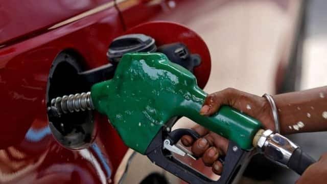 Petrol-Diesel Rates:पेट्रोल डीजल के रेट में आई आज बढ़ोतरी,जानिए पेट्रोल डीजल का ताजा रेट 1 Petrol-Diesel Rates:पेट्रोल डीजल के रेट में आई आज बढ़ोतरी,जानिए पेट्रोल डीजल का ताजा रेट