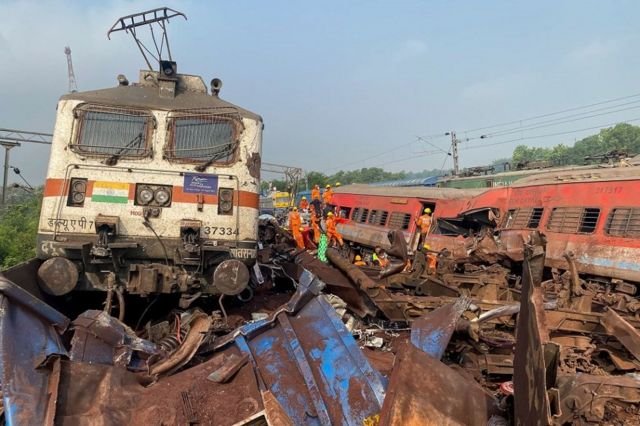 भारतीय रेलवे ने ओडिशा रेल दुर्घटना में मृतकों की शिनाख्त की अपील की 1 129975442 gettyimages 1258390176