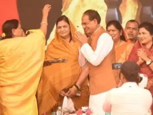 Ladli Behna Yojana अब सवा करोड़ महिलाओं को मिलेगे 1000 रुपये की पहली किस्त, जबलपुर से करने वाले है चालू जाने पूरी डिटेल्स 4 2f0d6d70 b76b 4cd2 be1e ae24eaf6812e