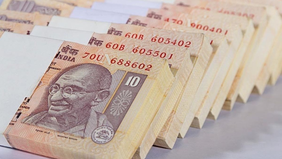 Fresh note 10 rupees पुराने कटे-फटे नोटों को बदल कर लाये नए नोटो की गड्डी जाने डिटेल्स