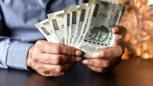 Fresh note 10 rupees पुराने कटे-फटे नोटों को बदल कर लाये नए नोटो की गड्डी जाने डिटेल्स 3 WhatsApp Image 2023 06 29 at 3.50.22 PM