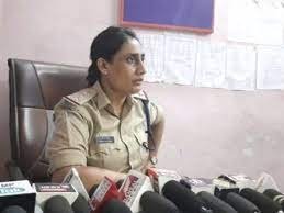 JABALPUR NEWS हाईप्रोफाइल सेक्स रैकेट का पर्दाफाश, मकान के अंदर का नजारा देख पुलिस शर्म से पानी-पानी हुए जाने पूरी डिटेल्स jabalpur smachar 4 download 70