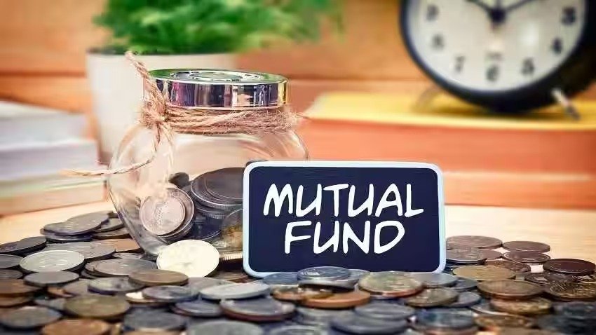 Mutual Fund Scheme कमाल की स्कीम निवेश करे 50 हजार रुपये, म्यूचूअल फंड के प्लॉटर प्लान ने निवेशकों को किया मालामाल, जाने पूरी डिटेल्स 2 fe45d3c1 a58f 485e b28d 7b0edc2c8d65