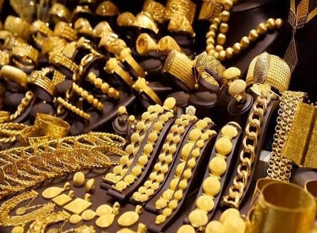 Gold-silver Price:सोने चांदी के रेट में हुई बढ़ोतरी,सोना खरीदने से पहले देखे आज ताजा रेट 1 images 2023 06 10T084055.688