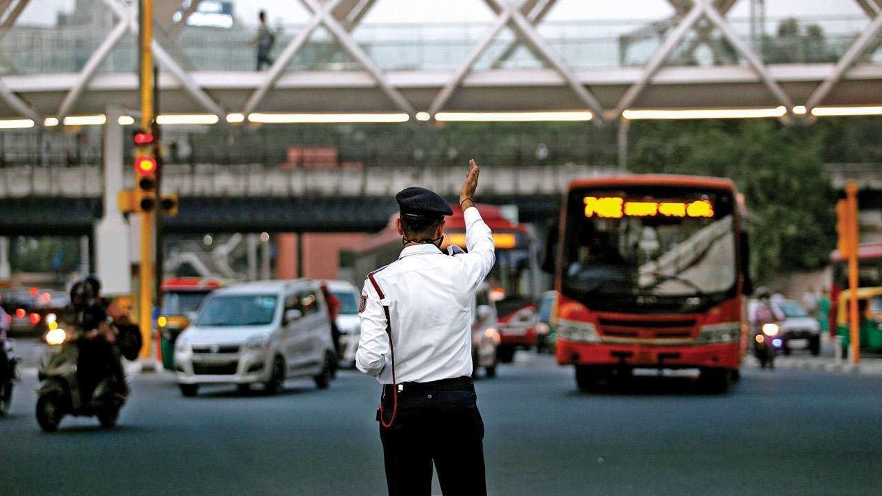 FASTag Challan: इस नियम के अंतर्गत Fastag से कट सकता है ओवरस्पीडिंग का चालान, हो जानिए सावधान! 3 342693 872637 traffic penalty