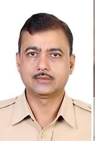 अतिरिक्त पुलिस अधीक्षक को आईपीएस अवॉर्ड 1 726b0db3 c4b3 4624 a65f 57e779226c20