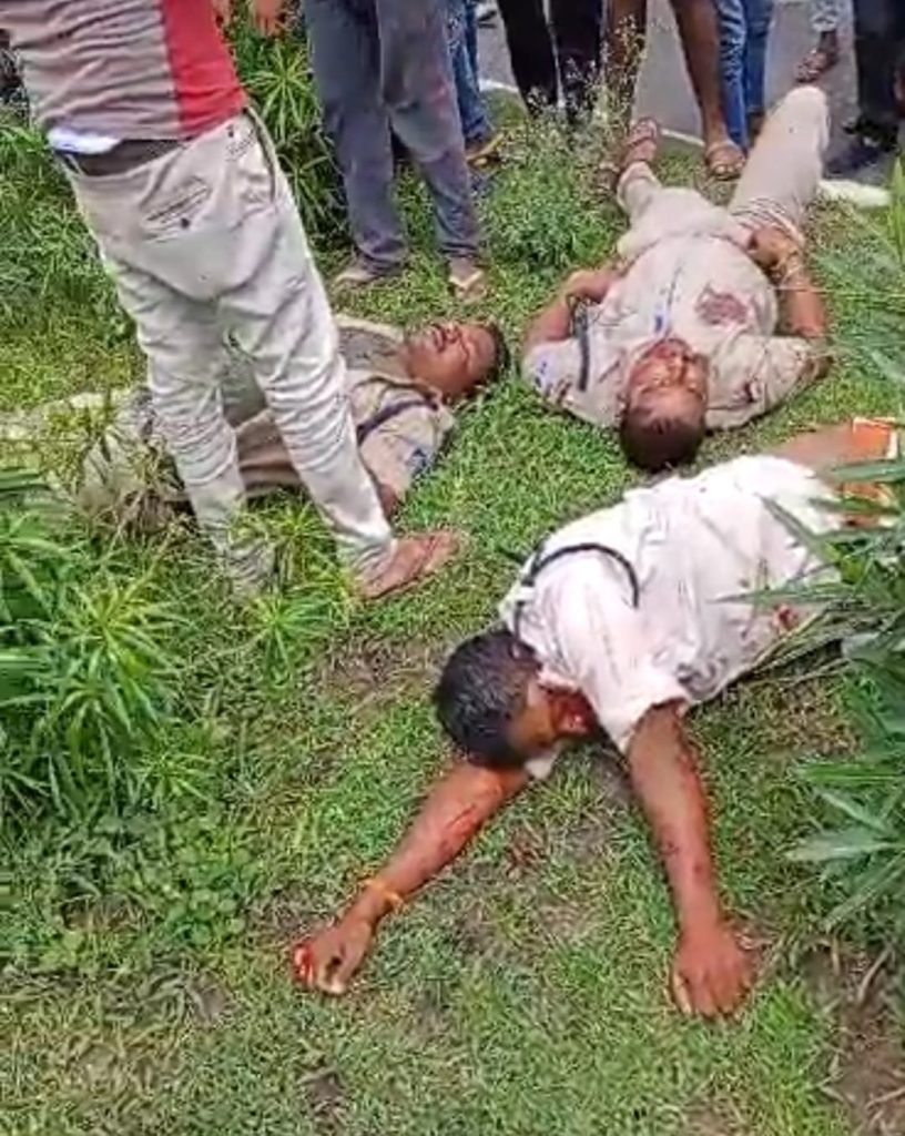 पुलिस कर्मियों की कार हुई दुर्घटना का शिकार, चौकी प्रभारी एएसआई और दो आरक्षक गंभीर रूप से घायल 2 WhatsApp Image 2023 08 05 at 5.29.52 PM