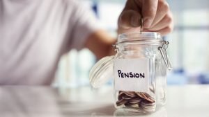 Pension बुढ़ापे में नहीं आएगी आर्थिक परेशानी मिलेंगे हर महीने इतने हजार रूपये जाने क्या है सरकार की योजना 2 WhatsApp Image 2023 08 18 at 1.39.14 PM