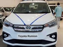 Scorpio से भी जबरदस्त कार आने वाली है ये 8 सीटर Toyota Rumion, माईलेज भी हैं 27 KMPL के साथ जानिए क्या होगी कीमत 4 image 217