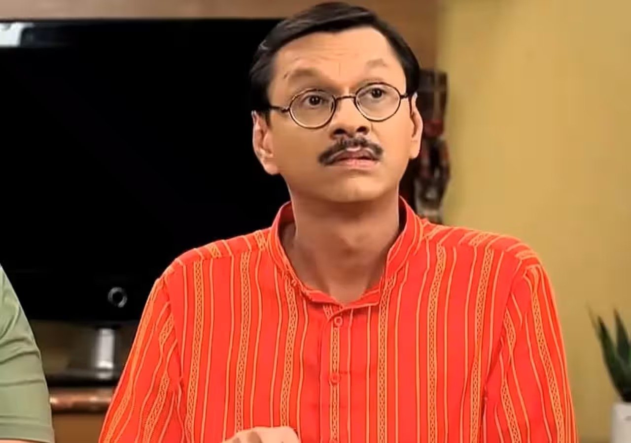 Taarak Mehta Ka Ulta Chashma तारक मेहता शो के पत्रकार पोपटलाल की रियल पत्नी दिखती है स्वर्ग की अप्सरा, देखे इनकी खूबसूरती 2 2b9a0753 2ccd 41aa 88c8 1c104ee1f18e
