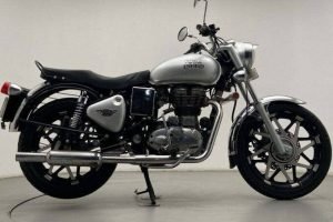 Royal Enfield Bullet 350 मजबूती का मिसाल बनकर मार्केट में आई रॉयल एनफिल्ड बुलेट ब्रांडेड फीचर्स और पावरफुल इंजन के साथ मात्र 5100 रुपए के मासिक शुल्क पर 3 WhatsApp Image 2023 09 10 at 1.20.10 PM 1