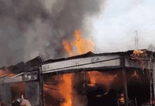 छिंदवाड़ा में 17 दुकानें जलीं:- 1 दुकान में शॉर्ट सर्किट की वजह से आग लगी 11 30