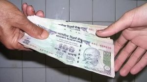 100 Rupees Old Note इस 100 रूपये के नोट को बेचने पर करोड़पति बनाने से कोई नहीं रोक पायेगा बस होनी चाहिए ये खासियत 3 WhatsApp Image 2023 10 05 at 12.50.54 PM