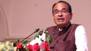 MP Election 2023 अपनी जन्मभूमि पहुंचे मुख्यमंत्री शिवराज सिंह, जाने क्यों अपने हाथों से आंखों के आंसू पोछने पड़ गए यहाँ देखे खबर 3 WhatsApp Image 2023 10 28 at 11.40.48 AM