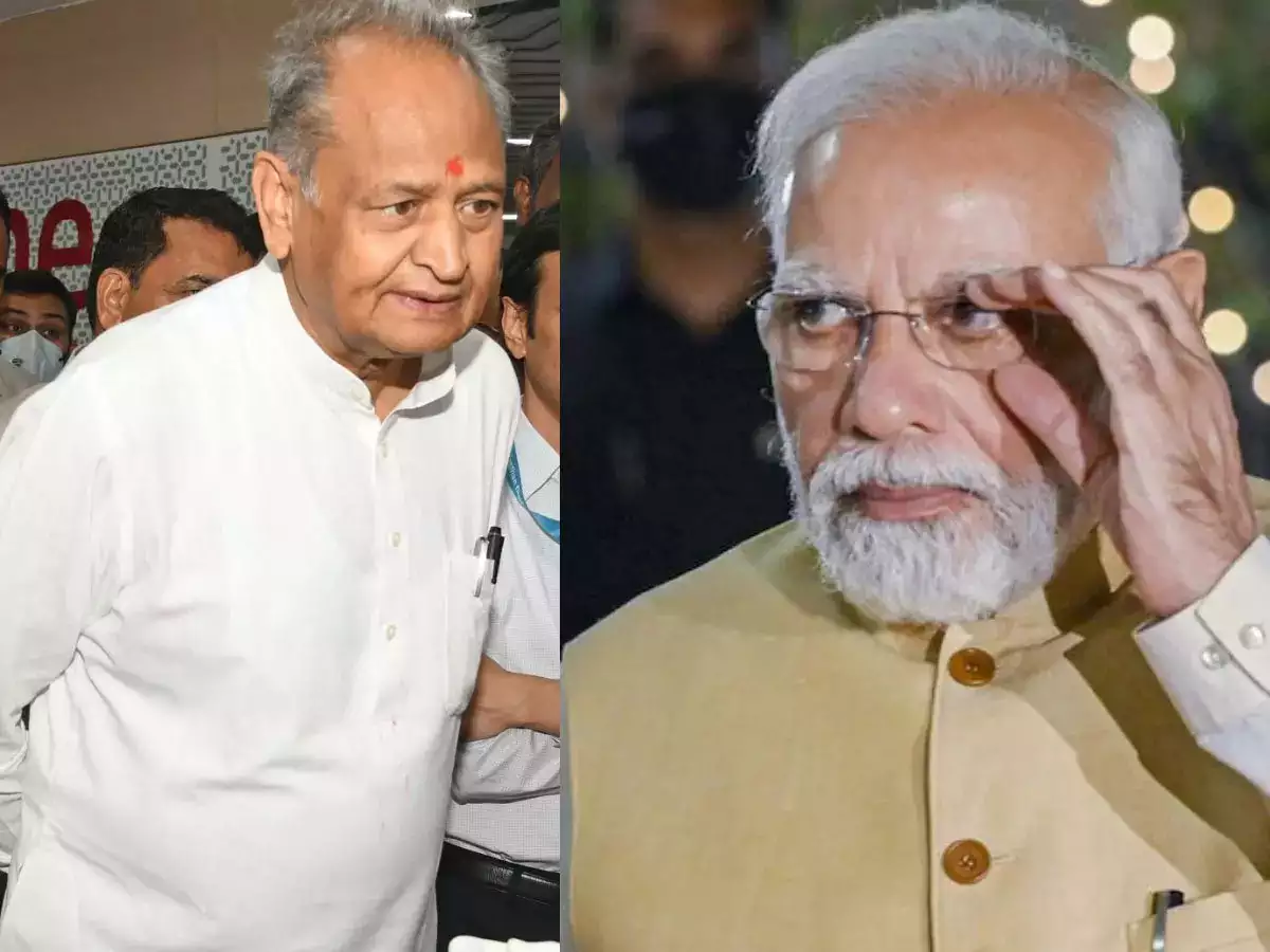 प्रधानमंत्री राजस्थान के जोधपुर पहुंचे- मुख्यमंत्री गायब मिले तो कसा तंज, जबलपुर पहुंचेंगे 3.3० बजे 1 cm ashok gehlot complains to god about personality and body language does pm modi feel insecure in front of his strong image 94346773