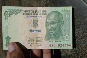 5 Rupee बम्फर कमाई का शानदार मौका! 5 रुपये का नोट बना देगा करोड़पति जाने इसकी डिटेल्स 3 WhatsApp Image 2023 11 10 at 3.07.26 PM