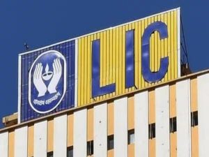 LIC Share ने निवेशकों को किया मालामाल! एक झटके में 10 फीसदी की तेजी, खरीदारी के लिए टूट पढ़े निवेशक 2 WhatsApp Image 2023 11 26 at 3.15.12 PM