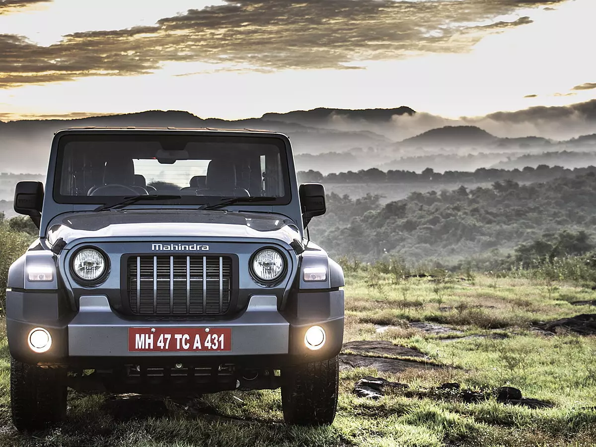 बड़ा भाऊ Mahindra ने पेश किया 5-door की दमदार वाली नई धांसू Thar, ऐसे ऐसे फीचर की देख रह जाओगे हैरान 5 front view0