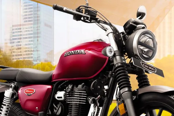 Royal Enfield का बजट बिगड़ने आ रही है Honda CB350 की बाइक, खास फीचर्स के पॉवरफुल इंजन देखे कीमत 1 fuel tank 139516303 600x400 1