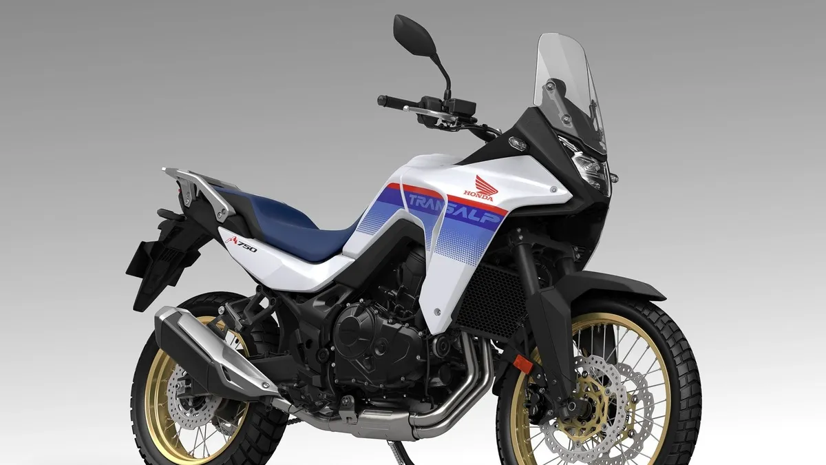 दीवाली के इस शुभ अवसर पर Honda ने दिया ग्राहकों को बड़ा गिफ्ट, लॉन्च की एक सुपरहिट बाइक 7 honda xl750 transalp india launch 20231031084949
