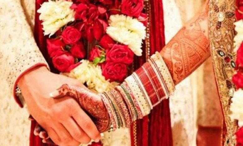 Atal Pension Yojana शादीशुदा लोगों के लिए खुशखबरी, इस योजना में मिलेंगे मंथली 10 हजार रूपये पेंशन पढ़े पूरी खबर 1 Atal Pension Yojana शादीशुदा लोगों के लिए खुशखबरी, इस योजना में मिलेंगे मंथली 10 हजार रूपये पेंशन पढ़े पूरी खबर