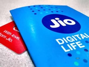 Jio का ये प्लान Airtel पर भारी! 388 दिन की फुर्सत के साथ मिल रहा 900GB डेटा और ढेरों बेनिफिट्स 2 WhatsApp Image 2023 12 20 at 1.54.05 PM