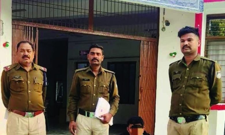 हत्या के प्रयास का मुख्य आरोपी विजयराघवगढ़ पुलिस के हत्थे चढ़ा : कारीतलाई मेले में दिया था वारदात को अंजाम 1 Screenshot 2024 02 23 14 32 14 393 com.whatsapp
