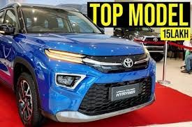 Toyota की इस शानदार SUV अब दी जा रही है आधी ही कीमत, 18.76 Kmpl के माइलेज और दमदार फीचर्स 4 download 2024 02 17T164520.714