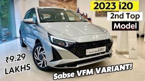 Baleno से बेहतर फीचर्स शामिल है Hyundai i20 के इस शानदार मॉडल में, देखिये इंजन के साथ कितना देती है माइलेज 3 images 2024 02 07T104246.040