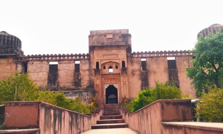 उत्कृष्ट धरोहरों की स्थापत्य कला ने किया अचंभित : यूनेस्को की सूची में मध्ययप्रदेश की 6 धरोहरों को किया गया शामिल.... 1 Screenshot 2024 03 17 11 40 34 367 com.whatsapp