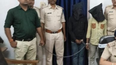 ट्रेनों में चोरी की वारदात को अंजाम देने वाले शातिर चोर जीआरपी के हत्थे चढ़े 8 Screenshot 2024 04 03 11 19 33 513 com.whatsapp