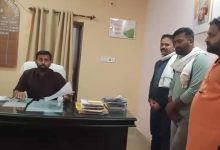 शहपुरा अस्पताल में पदस्थ बीएमओ डाॅ. सत्येन्द्र परस्ते को हटाने की माँग : एसडीएम शहपुरा को युवा समूह ने सौंपा ज्ञापन 12 Screenshot 2024 04 06 20 22 32 085 com.whatsapp