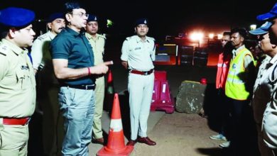 देर रात स्लीमनाबाद पहुंचे डीआईजी, छपरा एसएसटी नाके का निरीक्षण 9 Screenshot 2024 04 22 15 11 18 846 com.whatsapp