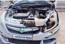 कार में भड़की आग, बस स्टैंड में हड़कंप 13 dasaaaaaaaaaa