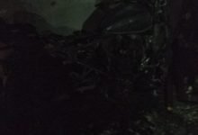 संजीवनी नगर जैन मंदिर के पीछे शार्ट सर्किट से भड़की आग ,एवेंजर मोटर साइकिल खाक,फायर ब्रिगेड ने किया कंट्रोल 11 IMG 20240512 WA0066