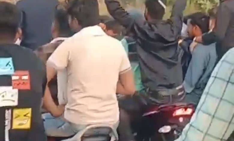 महाराणा प्रताप की जयंती पर लहराए जमकर हथियार : FIR दर्ज 1 Screenshot 2024 05 10 14 36 42 327 com.whatsapp