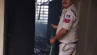 दमोह नोहट थाना अंतर्गत नोहटा आईटीआई बिल्डिंग में लगी आग : अनेक उपकरण जलकर हुुए खाक 12 Screenshot 2024 05 17 13 59 23 798 com.whatsapp