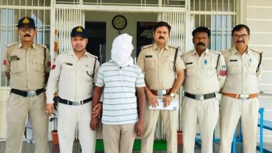 शादी एवं नौकरी लगाने का झांसा देकर युवती से धोखाधड़ी : आरोपी पुलिस गिरफ्त मे, डूंडा सिवनी पुलिस की कार्यवाही 9 Screenshot 2024 05 19 08 14 31 092 com.whatsapp