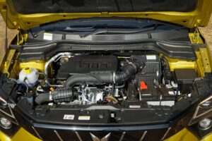 2024 mahindra xuv3xo exterior 23