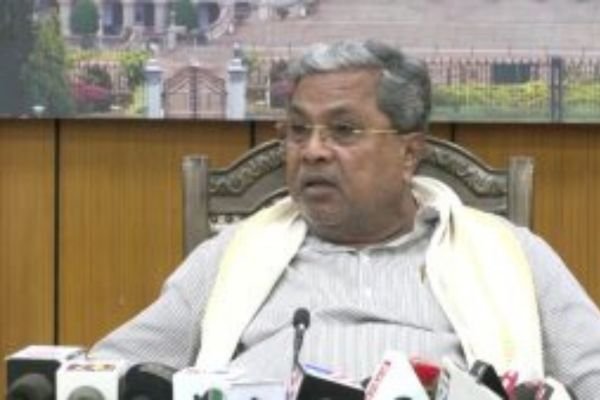 कर्नाटक सरकार ने प्राइवेट कंपनियों में 50 से 75% कन्नड़ लोगों के आरक्षण को दी मंजूरी 1 Add a heading 39 1