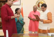 विकास कार्यों में सीएम, सांसद और नगरीय प्रशासन मंत्री का मार्गदर्शन प्राप्त करने भोपाल पहुंची महापौर 10 IMG 20240710 232156