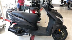 Hero की वाट लगाने आई Honda Dio 125 स्कूटी धांसू इंजन के साथ 2 excellent torque power honda dio scooter 531