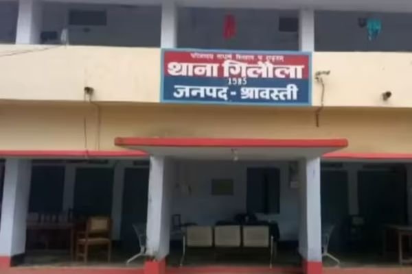 मारपीट कर बीयर की बोतल से पिलाई पेशाब, श्रावस्ती में किशोर से हैवानियत 1 neeraj up 64