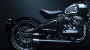 2023 Jawa 42 Bobber Black mirror engine