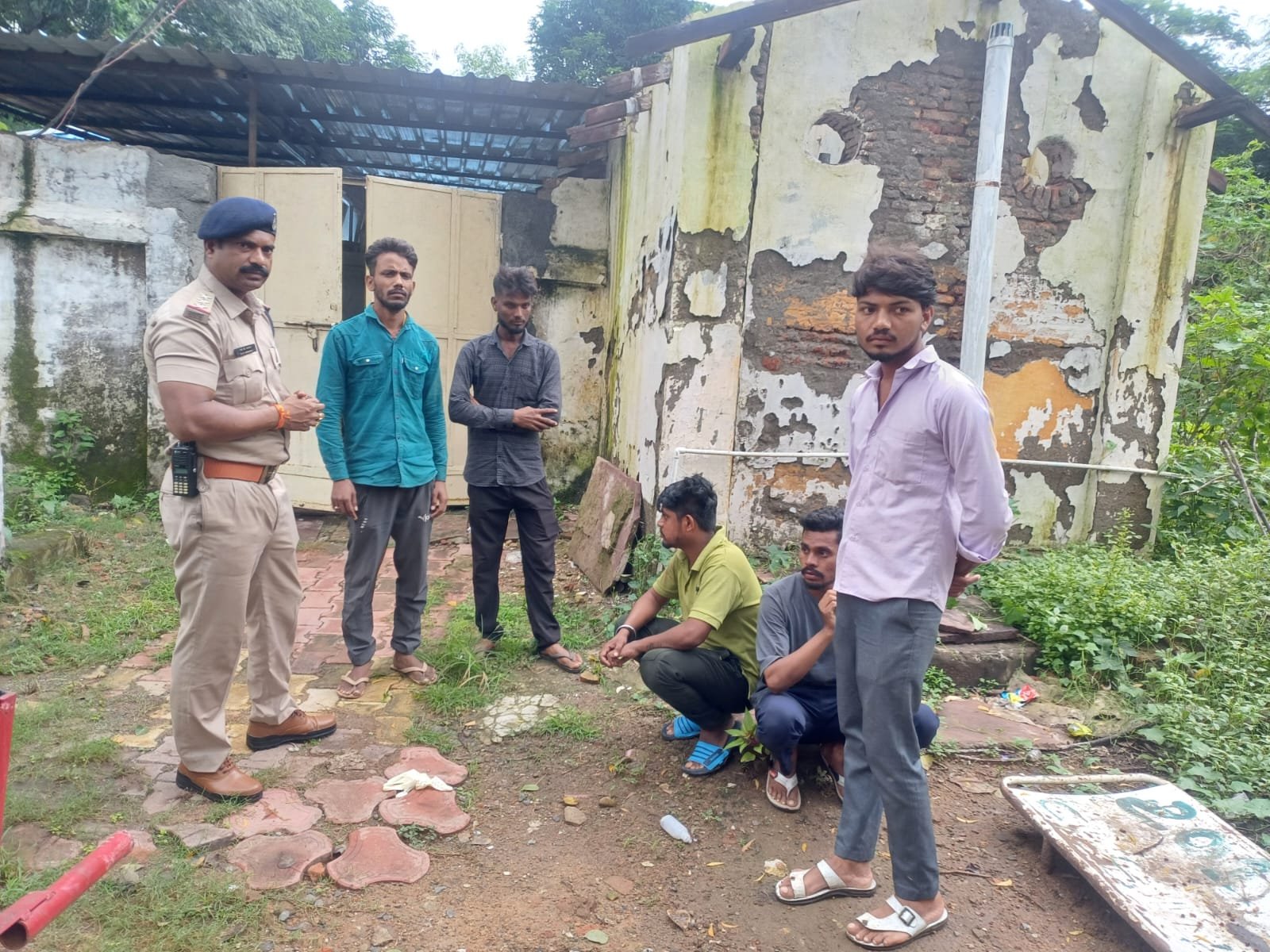 घमापुर हत्याकांड -पोस्टमार्टम रिपोर्ट में हुआ खुलासा , युवक के सिर पर गोली मारकर हुई थी हत्या पढ़ें पूरी खबर 7 IMG 20240802 WA0044
