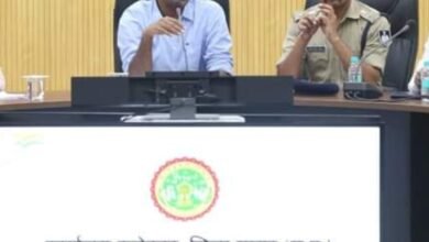 आपसी समन्वय और उचित संवाद के साथ कार्य करते हुए शासन की लोक हितकारी योजनाओं का लाभ पात्रों हितग्राहियों को पहुंचाएं : कलेक्टर संदीप जी. आर. 7 Screenshot 2024 08 08 09 27 37 429 com.whatsapp